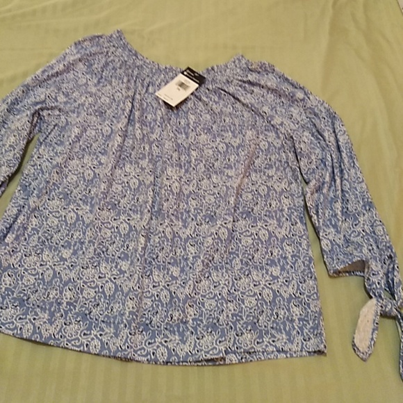 CHAPS Spring Blouse - Picture 1 of 4